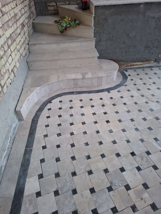 Izvestnyak tabiy tosh xizmati