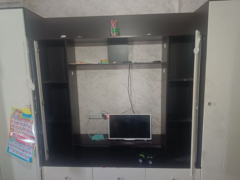 Продам стенку для зала