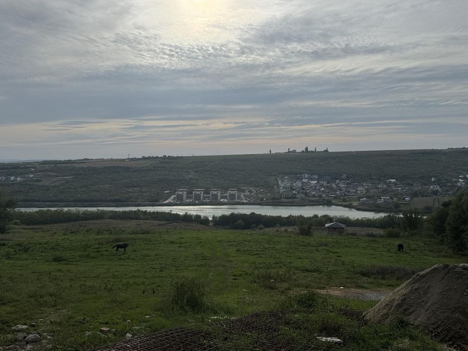 Teren intravilan Aroneanu