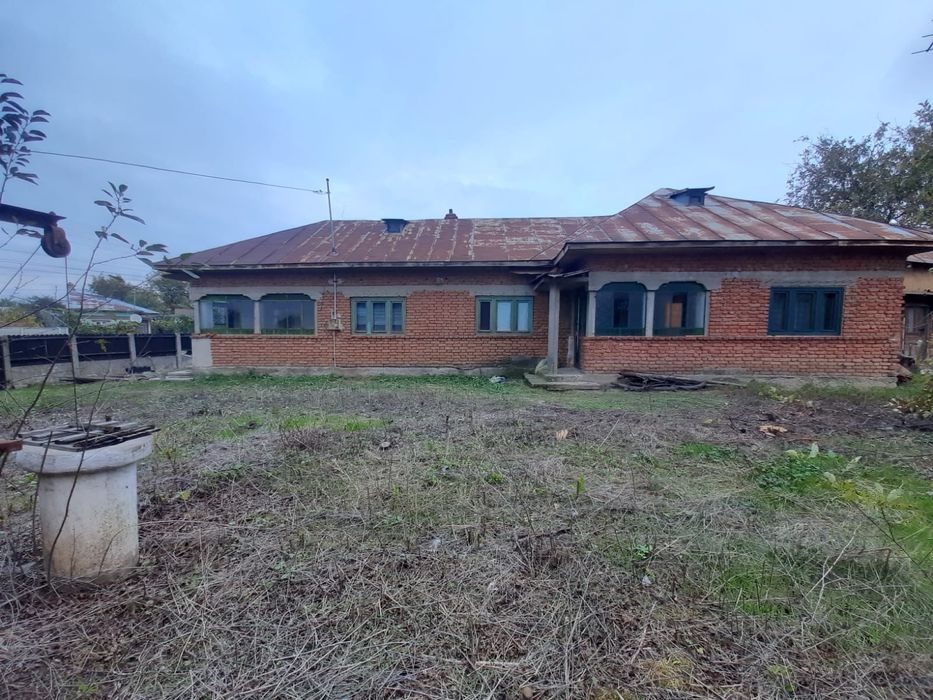 Casa de vanzare Poienarii Rali