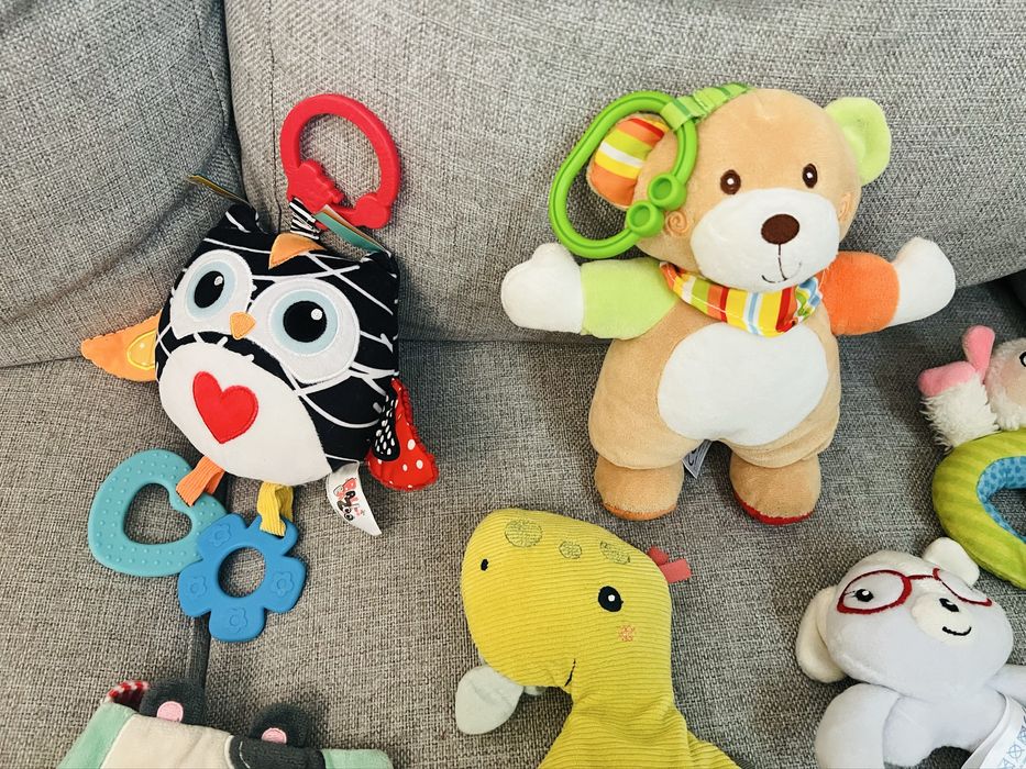 Лот Играчки за количка