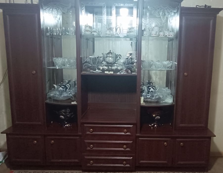 мебельная стенка