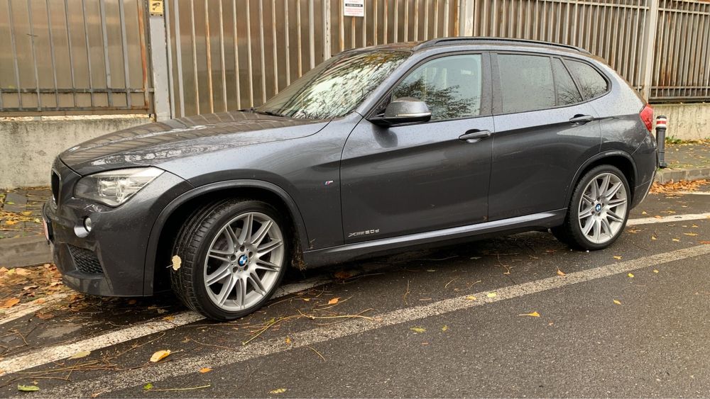 BMW X1 xDrive 2, Keyless, panoramic, memorii scaune