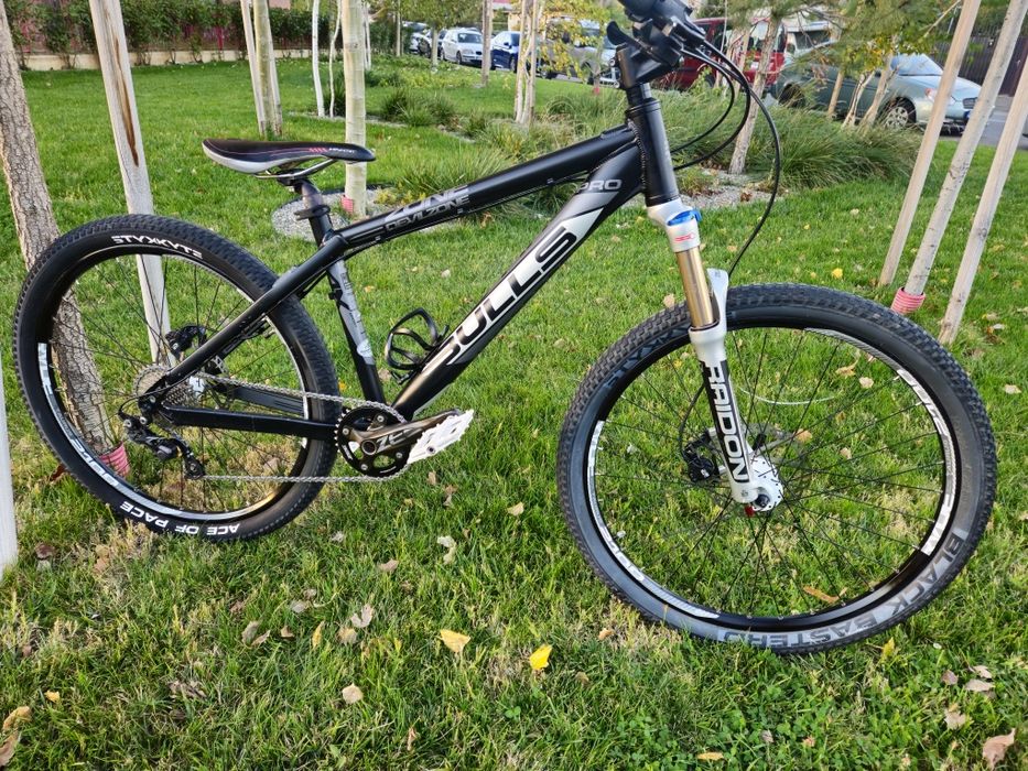 Bicicletă Bulls Devilzone 26 inch dirt/sărituri Ploiesti • OLX.ro