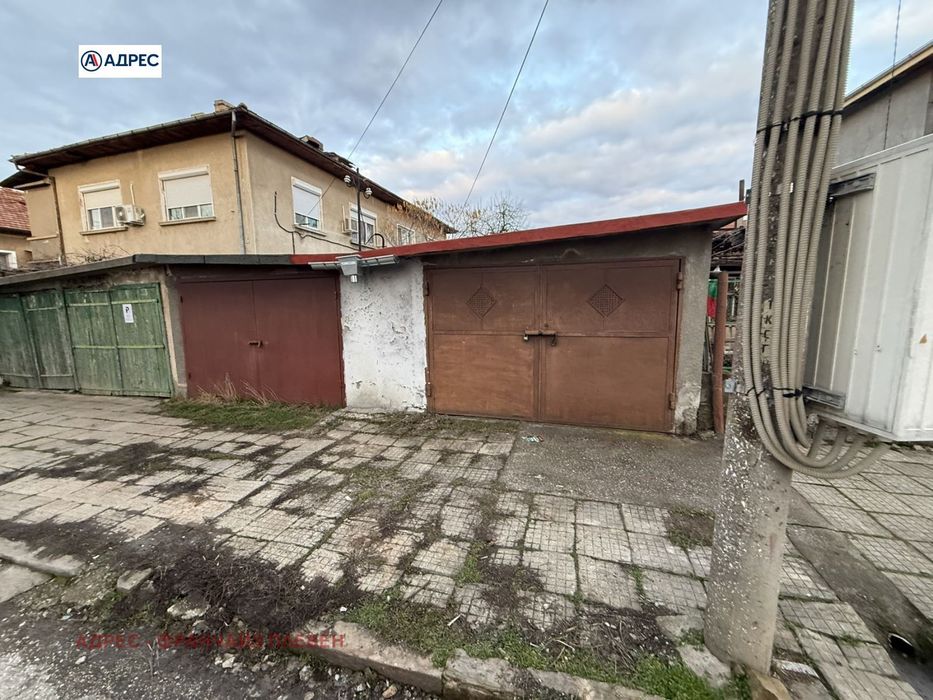 Продава се Етаж от къща в Ловеч, Широк център - 65 кв.м за 557 €/кв.м - Снимка #6