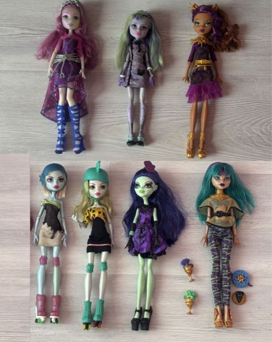 Кукли Monster High/ Монстър Хай + СТОЙКИ ЗА КУКЛИ