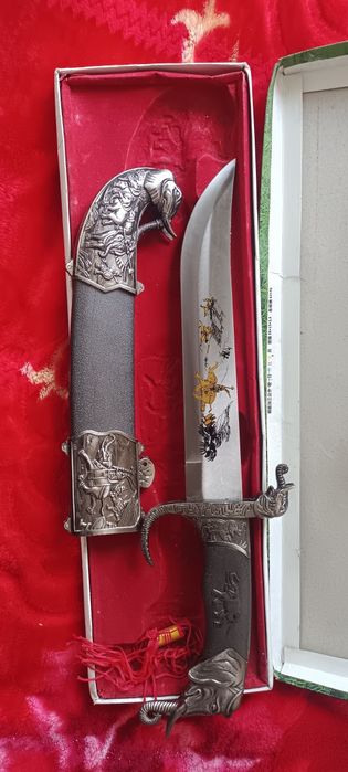 Продам красивый нож