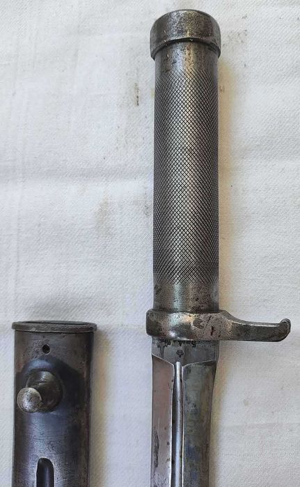 Продавам преработен щик от шведски пушки Карл Густав