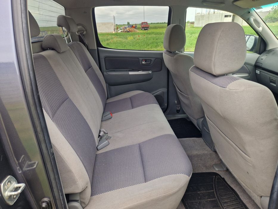 Dezmembrez Toyota Hilux Invincible 2006-2015 3.0 1KD-FTV