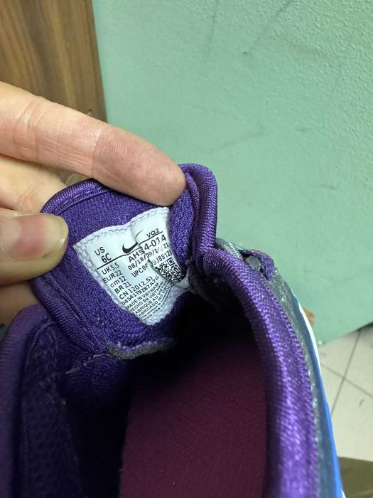 Детские кроссовки NIKE оригинал 22 размера