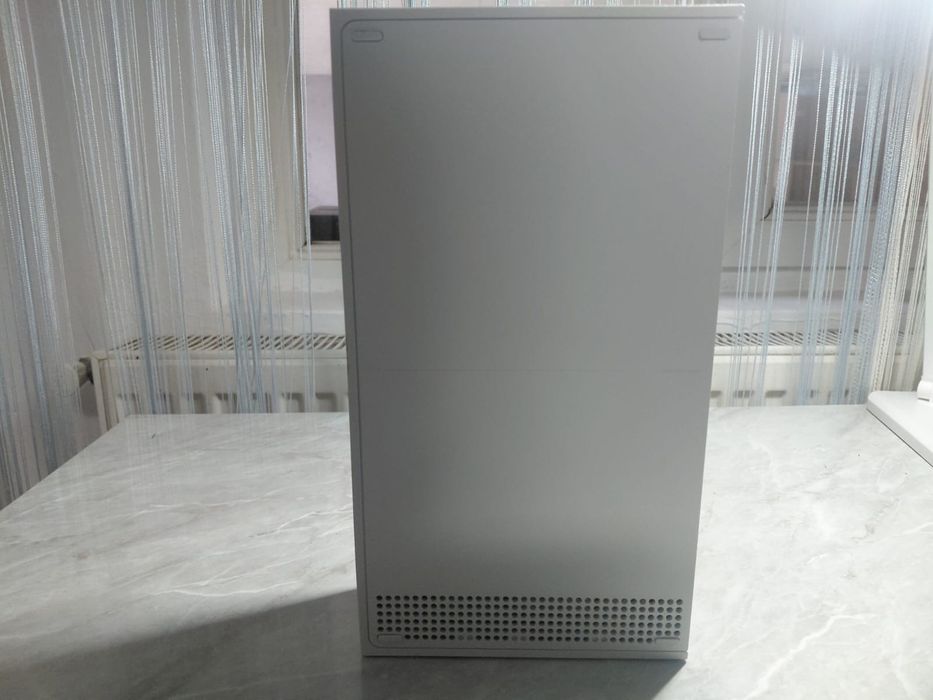 Vând Xbox Series S 521 GB, stare impecabilă
