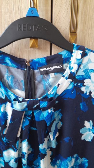 Женские блузки из качественного полиэстера и спандекса, размер 46.