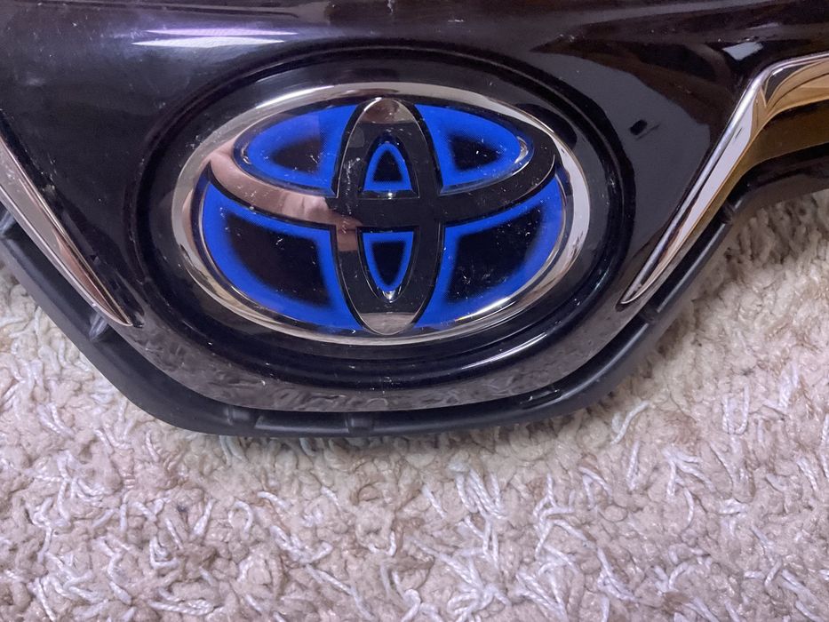 Emblema Toyota Corolla 2024