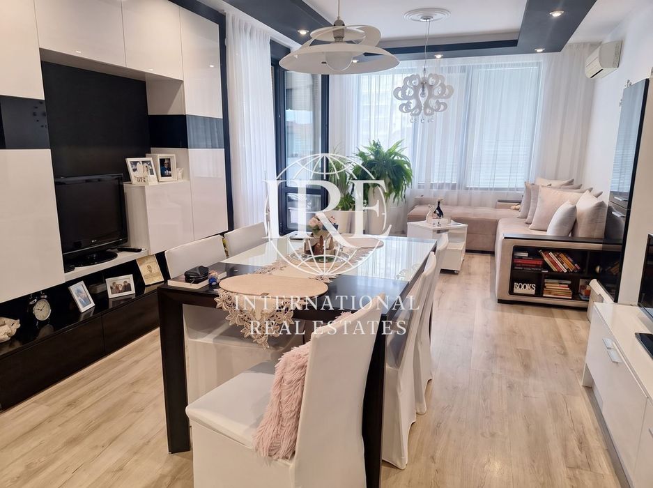 Продава се Двустаен апартамент в Варна, м-т Евксиноград - 70 кв.м за 2500 €/кв.м - Снимка #3