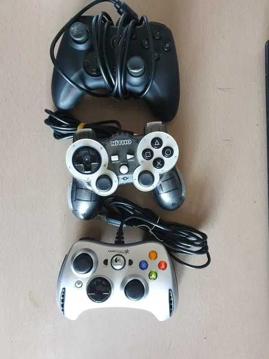 Controllere si accesorii Playstation 1,2,3,4