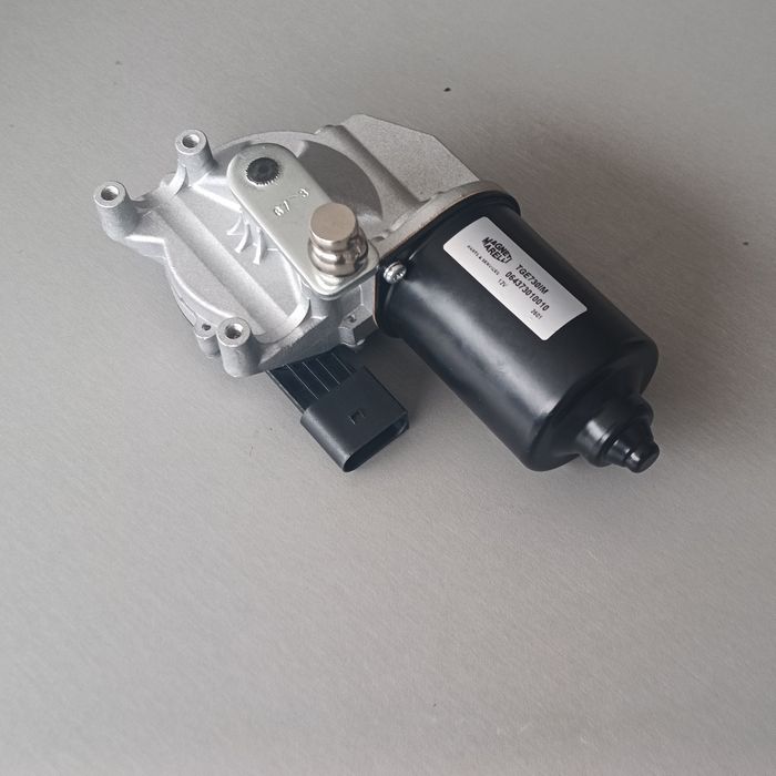 НОВО С ГАРАНЦИЯ,Моторче за чистачки BMW E60 E61 E63 E64 Magneti Marelli