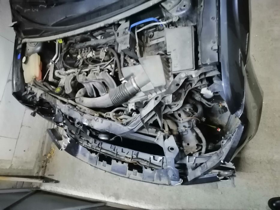 Ford focus mk2 2005 1.4 ЗА ЧАСТИ