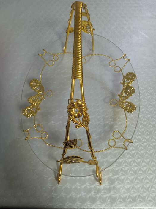 Продам фруктовницу, очень красивую