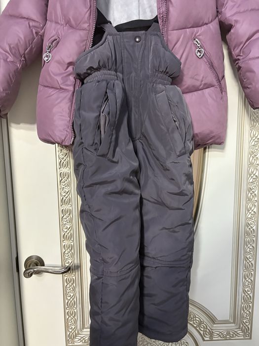 Зимняя куртка с комбинезоном для девочки