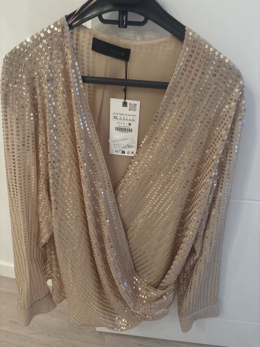 Zara XL nouă cu etichetă
