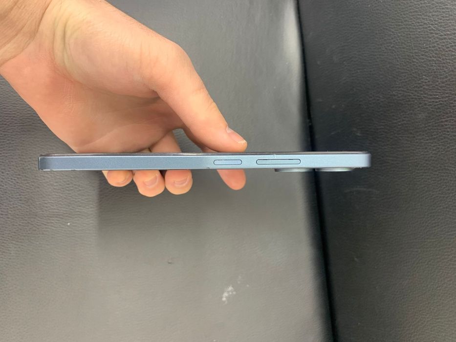 Редми 13с 256 в идеальном состоянии