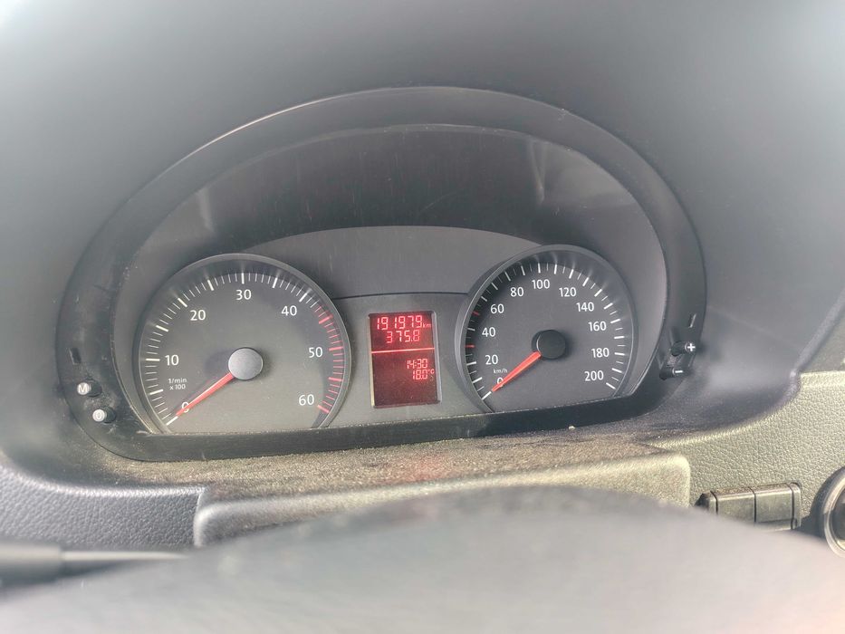 Продавам VW Crafter 2.5 163кс.