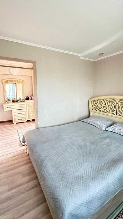 Продам 2 ком кв Самал Алишер Империя