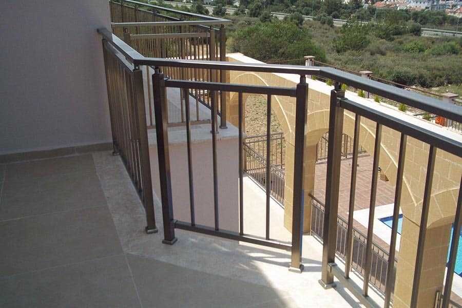 Доставка и монтаж на алуминиеви парапети!