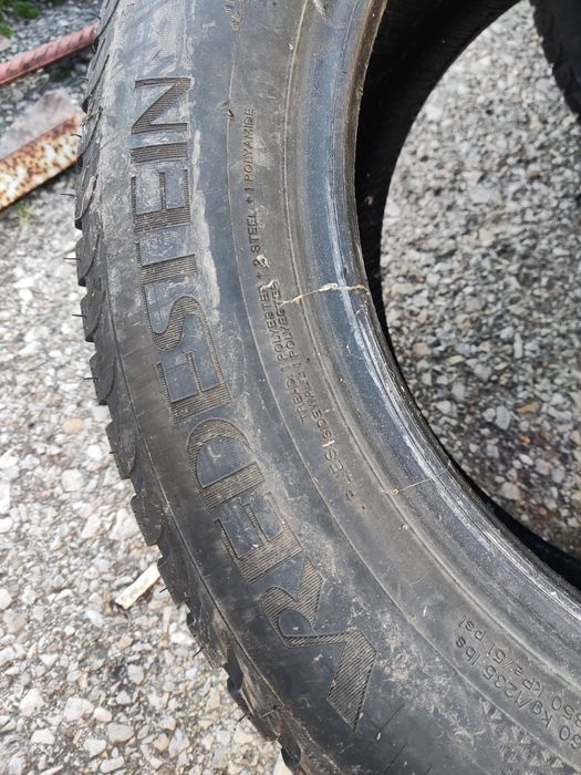 195/60/15 Vredestein