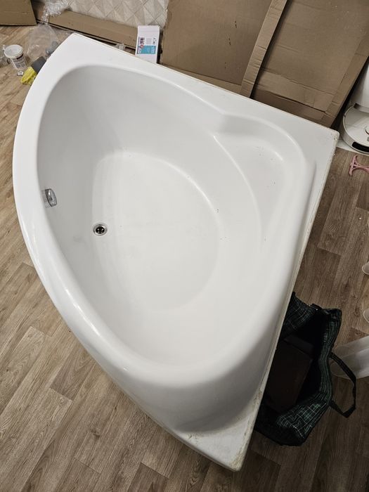 Ванная угловая 1.5х1.5