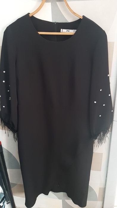 Продам 2 платья и пиджак