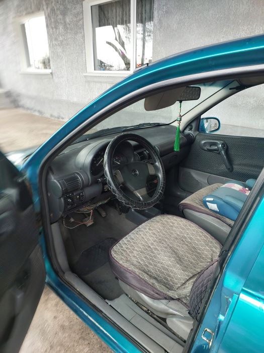 Продажа автомобиля Opel Corsa