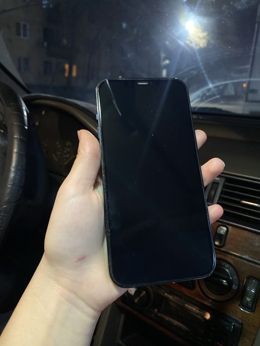 Продам iphone 12 pro max