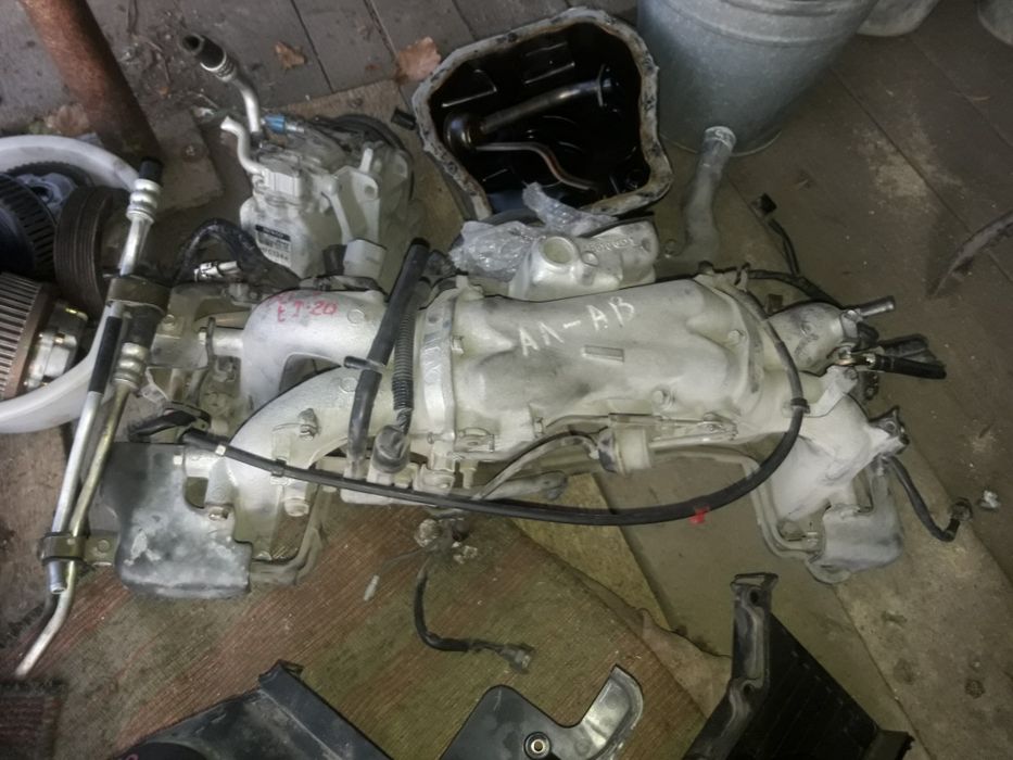 Продам запчасти на субару