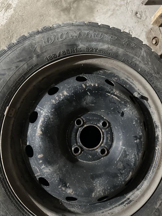 Продам зимение колеса эксплуатировались 2 сезона