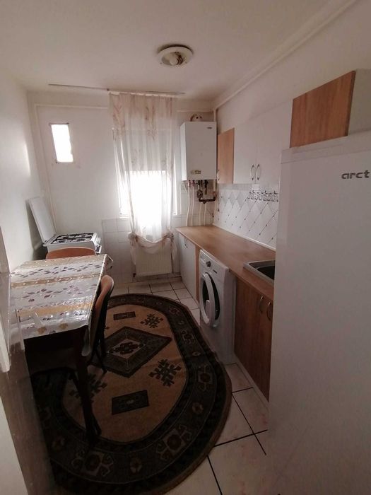 Inchiriez apartament pe strada Aviatorilor