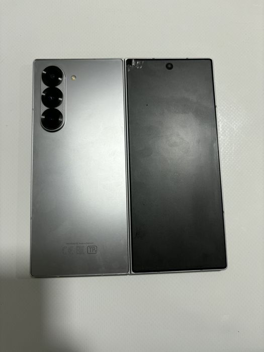 Samsung z fold 6  12/256gb