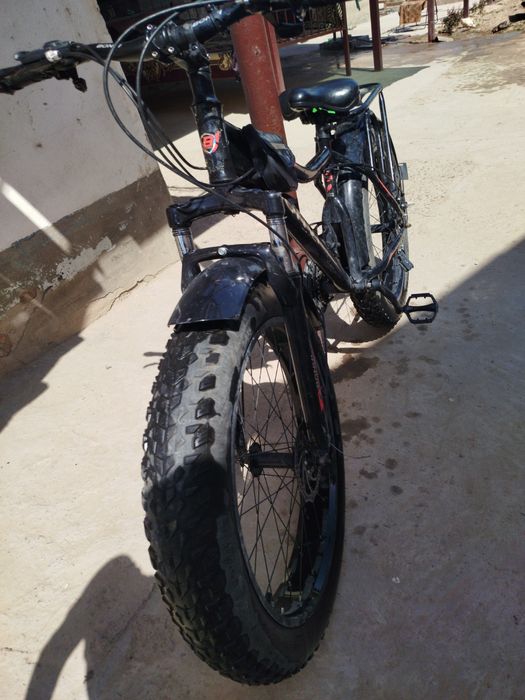 Velosiped sotiladi srochniy