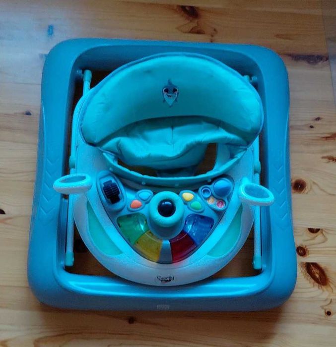 Пееща играчка за заспшиване, бебешка проходилка и вибро шезлонг