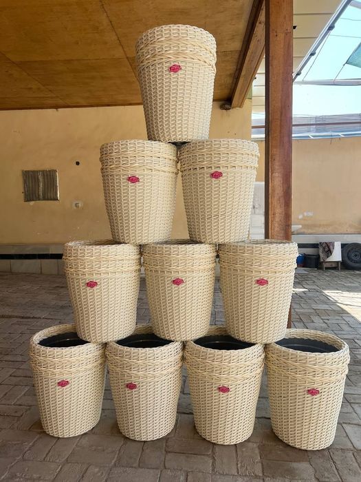 Kashpo iz rotanga kashpo.