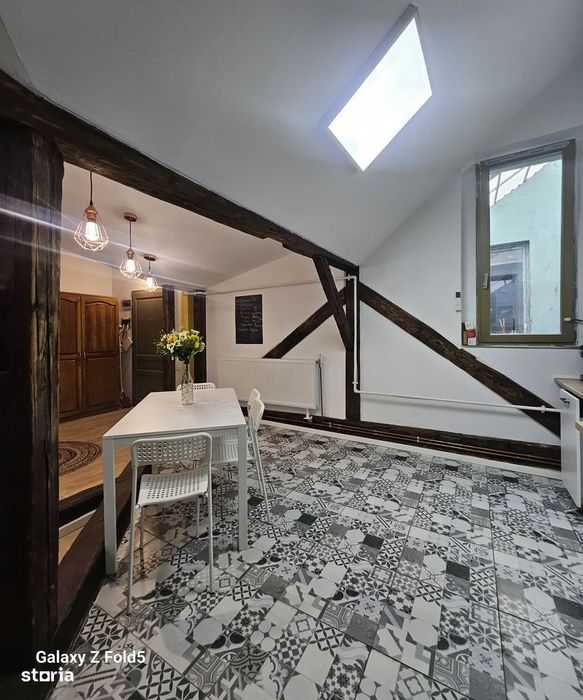Apartament premium cu 3 camere de închiriat – Ultracentral Oradea.