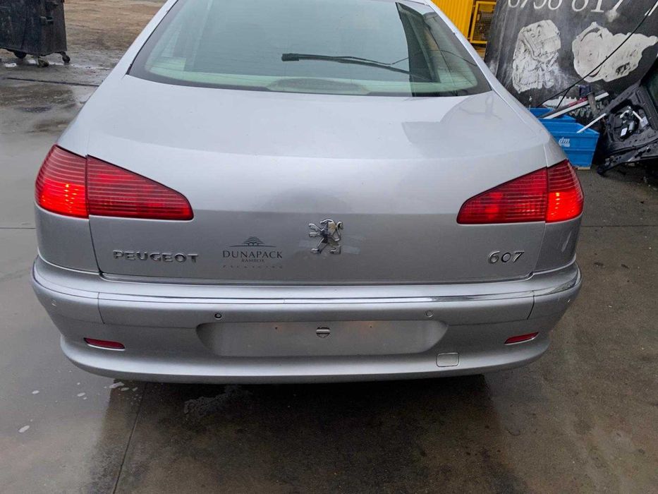 Dezmembrez Peugeot 607 3.0i v6/XFX/XFV/usa/portbagaj/motor/faruri/interior/volan/jante/stopuri/cutie