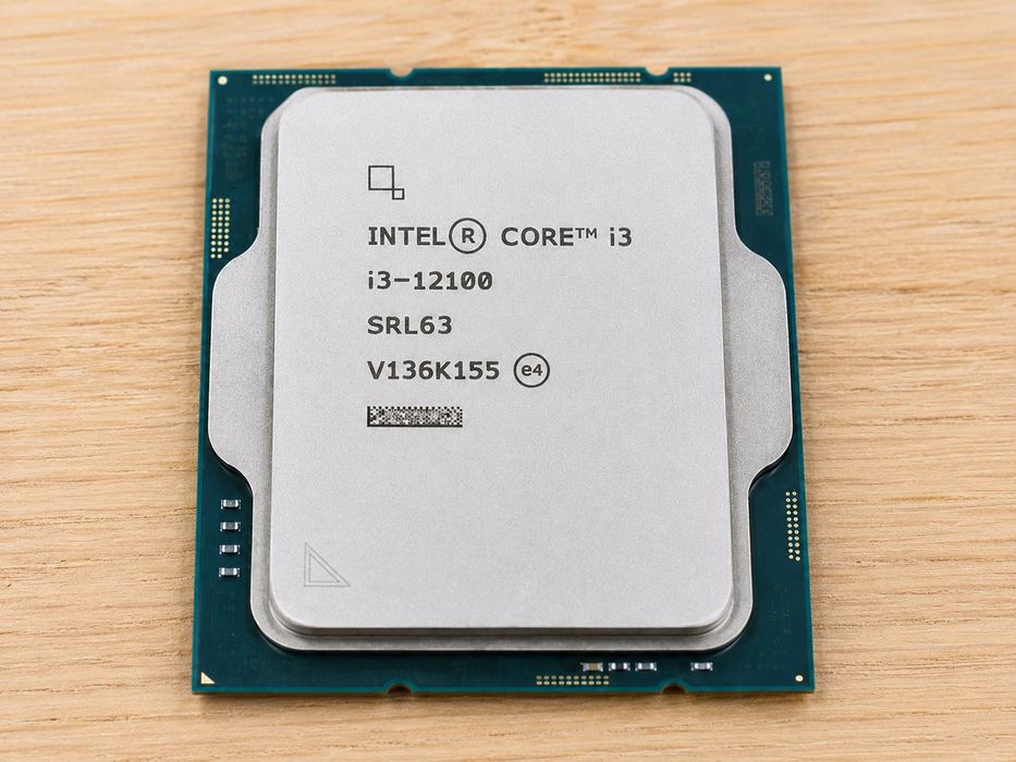 Продам процессор i3 -12100
