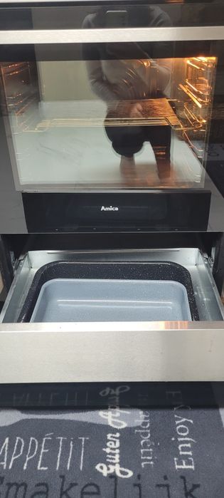 Mobila de bucatarie cu electrocasnice