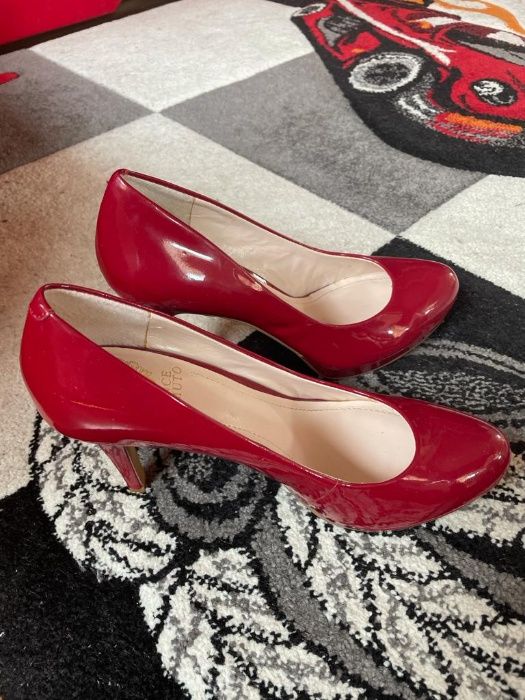 Pantofi cu toc Vince Camuto, confortabili, cu platforma, 38.5