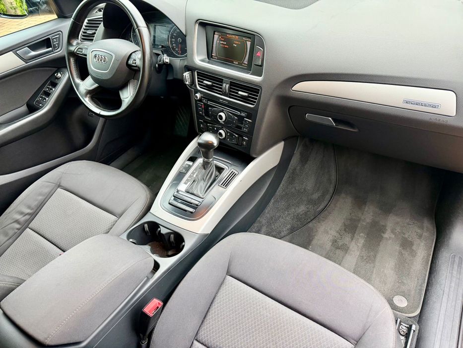Audi Q5 2.0 Diesel Quattro facelift Automat 177CP imaticulat recent propietar (unic)