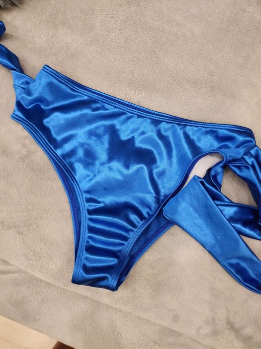 Различни бански ЧИСТО НОВИ