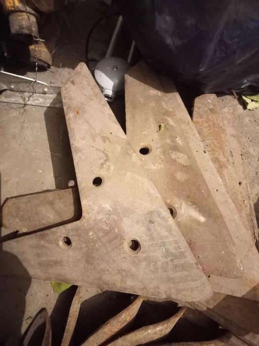 Продам ступицу в сборе.