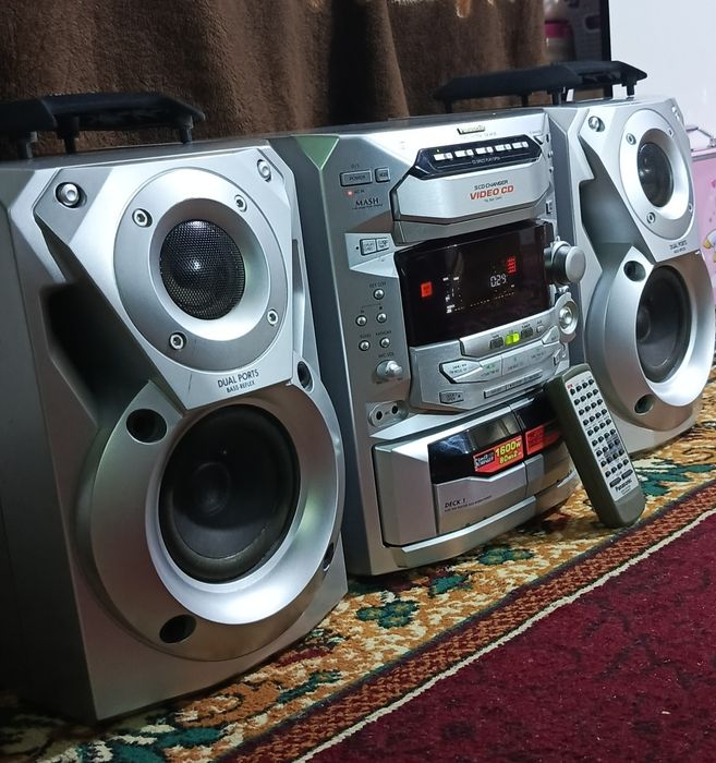 Музыкальный центр модель.Panasonik.