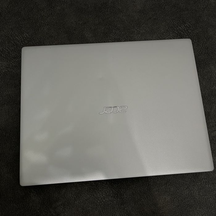 Ноутбук Acer swift sf313-53